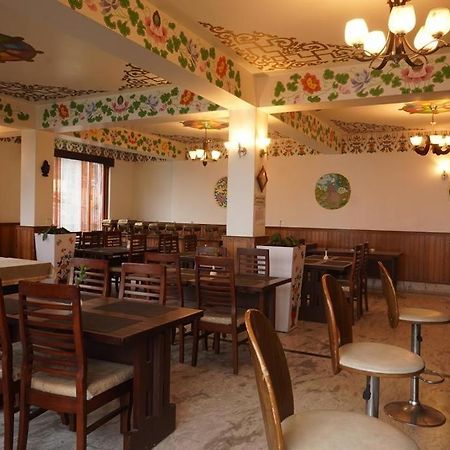 Dwang Rumtek Resort Tadong Екстер'єр фото